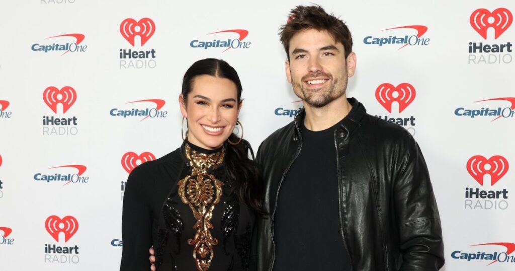 Ashley Iaconetti Reveals How She Thinks ‘RHORI’ Will Impact Her Marriage to Jared Haibon (Exclusive) Ashley Iaconetti Reveals How She Thinks ‘RHORI’ Will Impact Her Marriage to Jared Haibon (Exclusive)