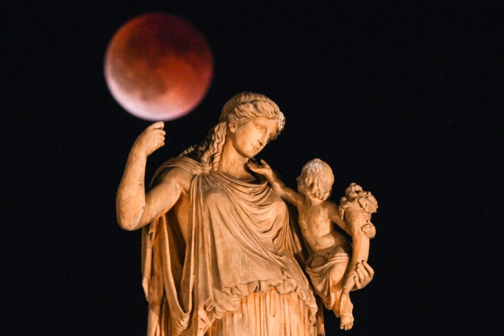 Blood Moon Map Shows US States With Total Visibility