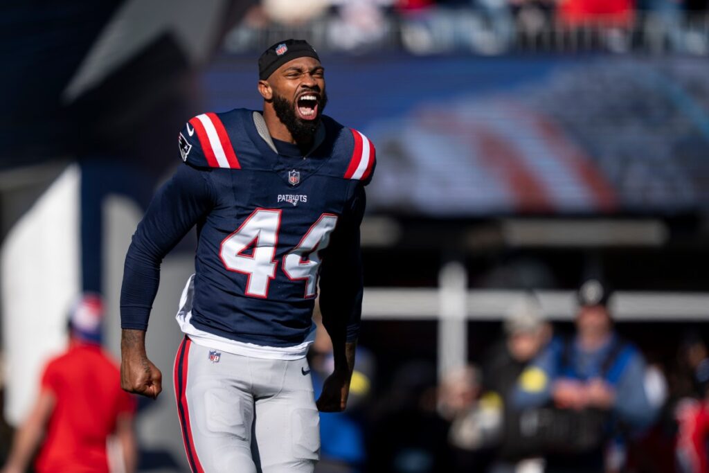 K’Lavon Chaisson Agrees to Deal with Commanders