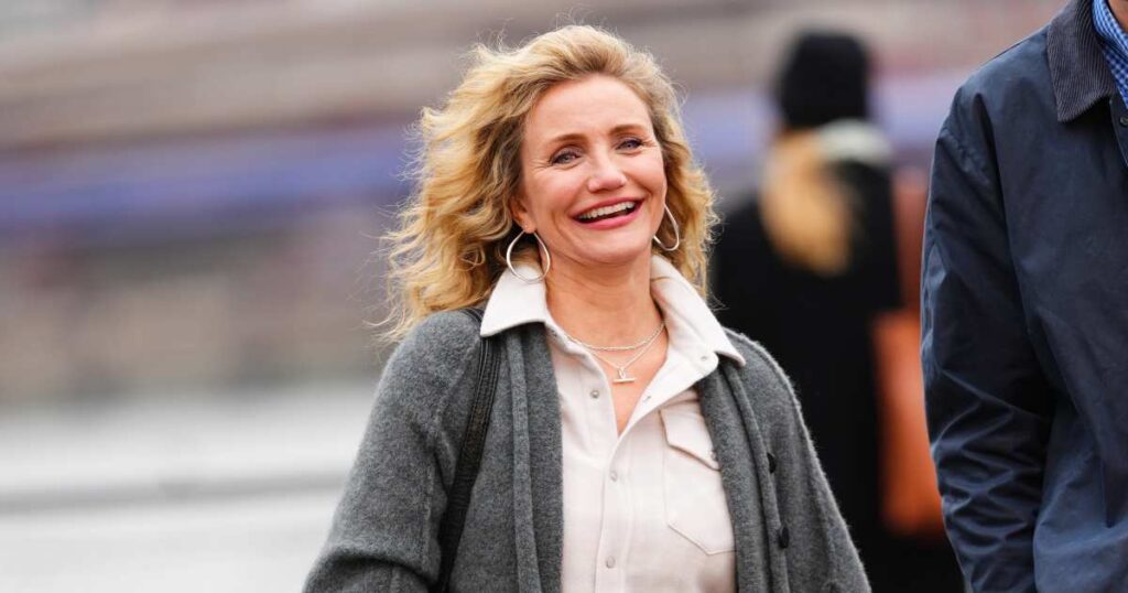 Cameron Diaz’s Luxe Cardigan Is a Rich Mom Spring Staple That We Can’t Help But Copy