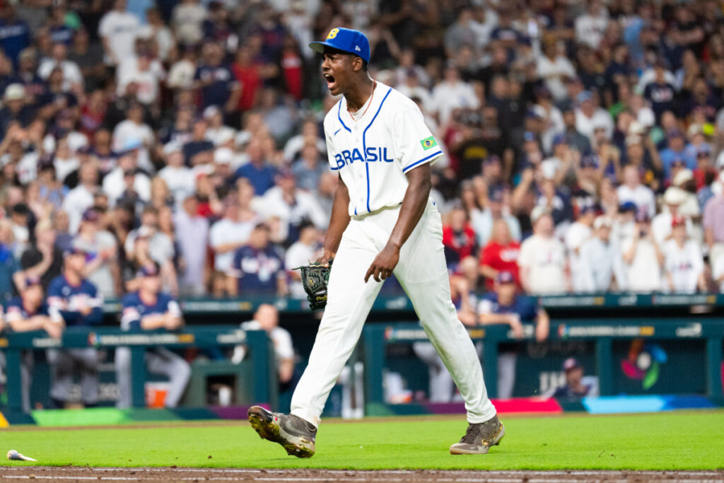 Blue Jays Linked To 17-Year-Old WBC Hurler Joseph Contreras: Report