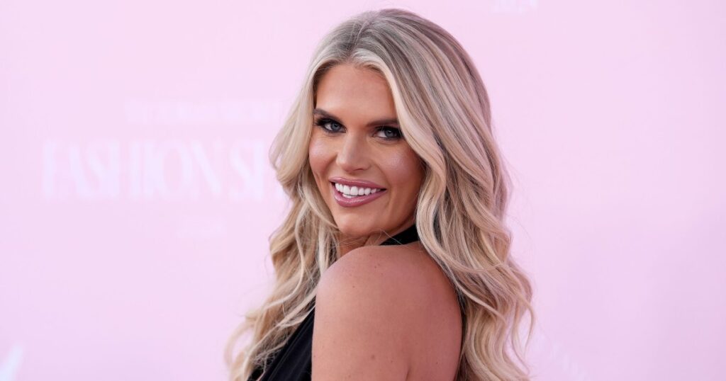 Madison LeCroy Wears These Exact Training Tanks That Are Secretly Super Comfy (and Stretchy!) Madison LeCroy Wears These Exact Training Tanks That Are Secretly Super Comfy (and Stretchy!)