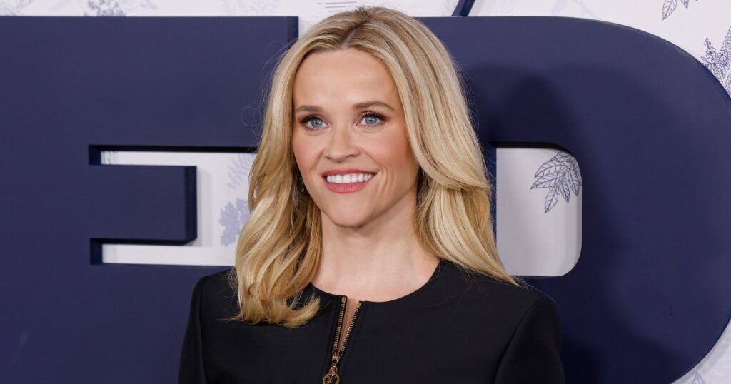 Even Reese Witherspoon Wears the Cool-Girl Sneakers Shoppers Rave Are ‘Good for Walking’