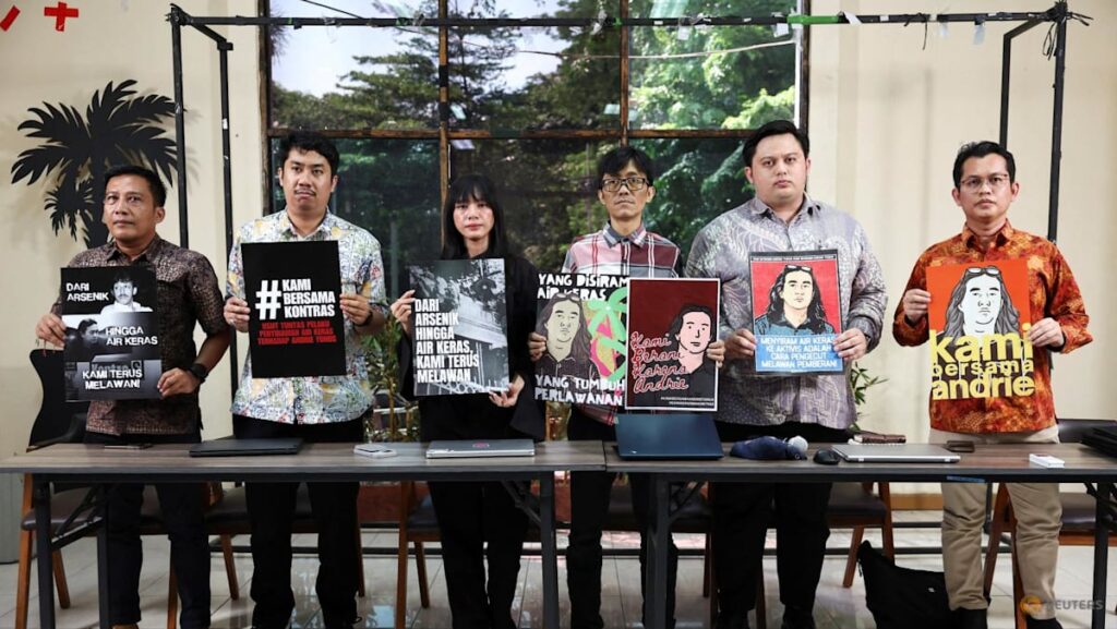 Indonesia military officer steps down following acid attack on activist Indonesia military officer steps down following acid attack on activist