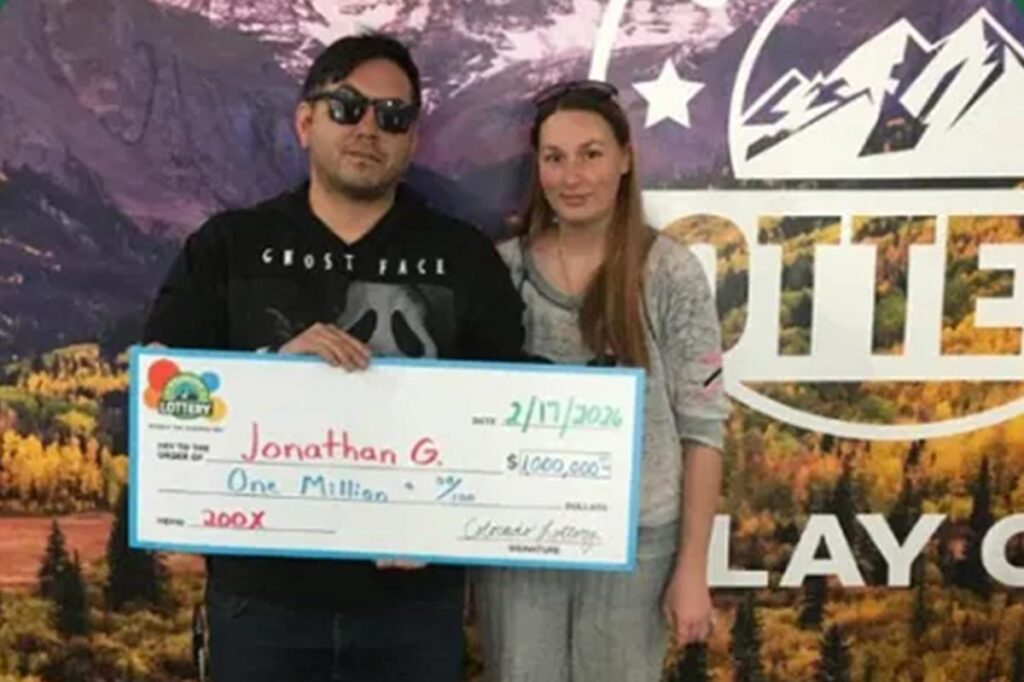 Formerly homeless man wins M lotto ticket after having tough day at work