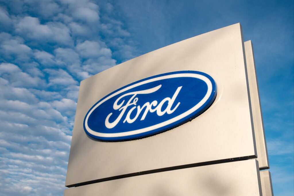 Ford recalling over 83,000 cars over headlight and engine valve issues