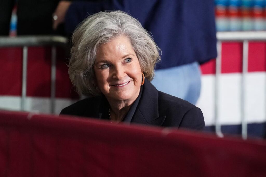 White House chief of staff Susie Wiles diagnosed with breast cancer, Trump announces White House chief of staff Susie Wiles diagnosed with breast cancer, Trump announces