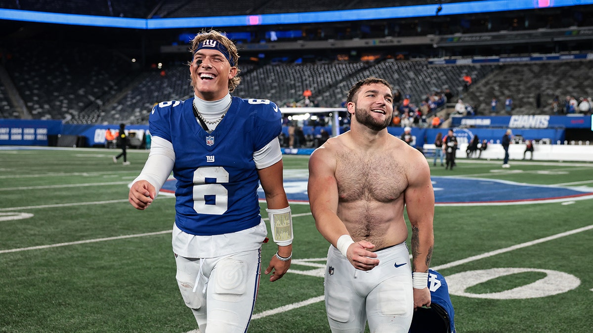 Jaxson Dart and Cam Skattebo