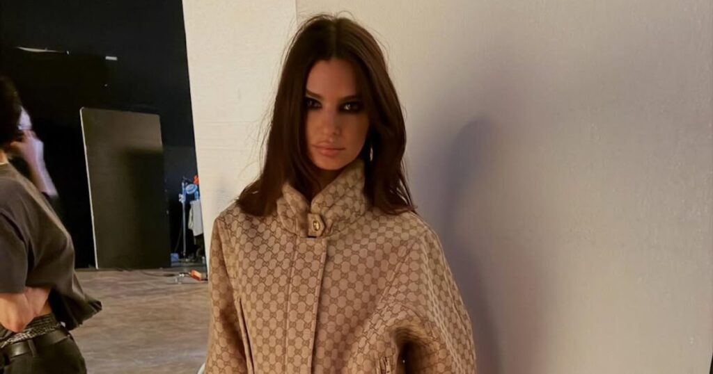 Emily Ratajkowski Goes Pantsless in Knee-High Gucci Boots, Matching Jacket and Bag