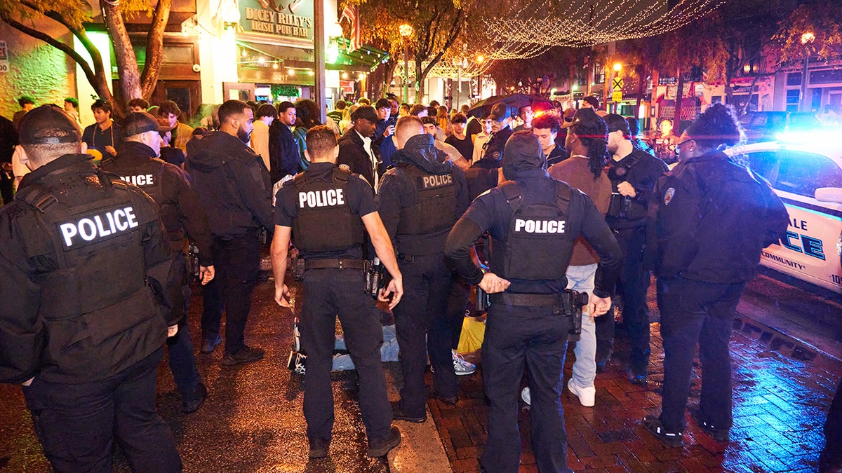 Police respond to A spring break brawl in Fort Lauderdale, Florida