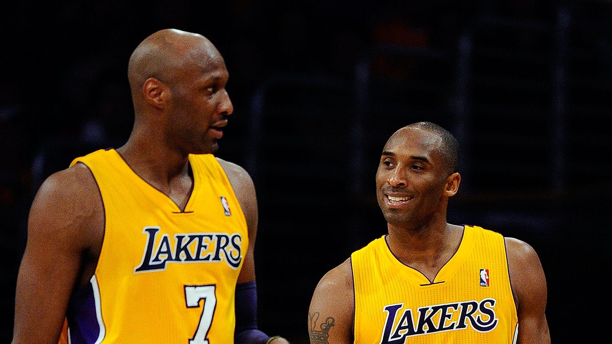 Lamar Odom and Kobe Bryant on court together