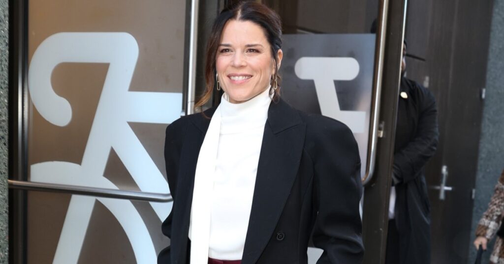 We Thought Neve Campbell’s Sneakers Were Designer, but They’re Secretly This 9 Pair