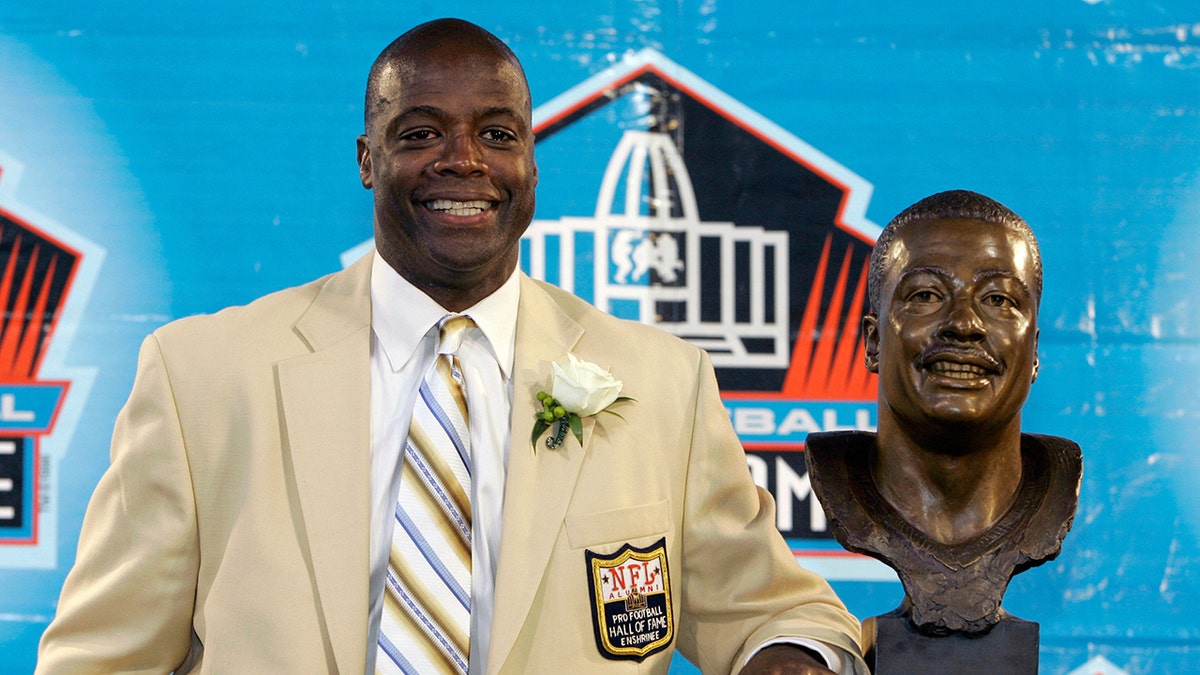 Darrell Green inducted into the Pro Football Hall of Fame