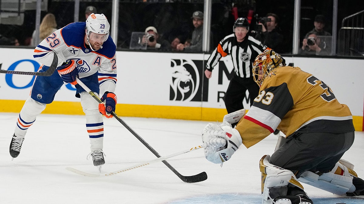 Leon Draisaitl attacks the zone