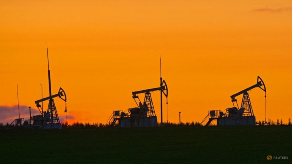 Philippines says working with Washington to obtain oil from US-sanctioned countries