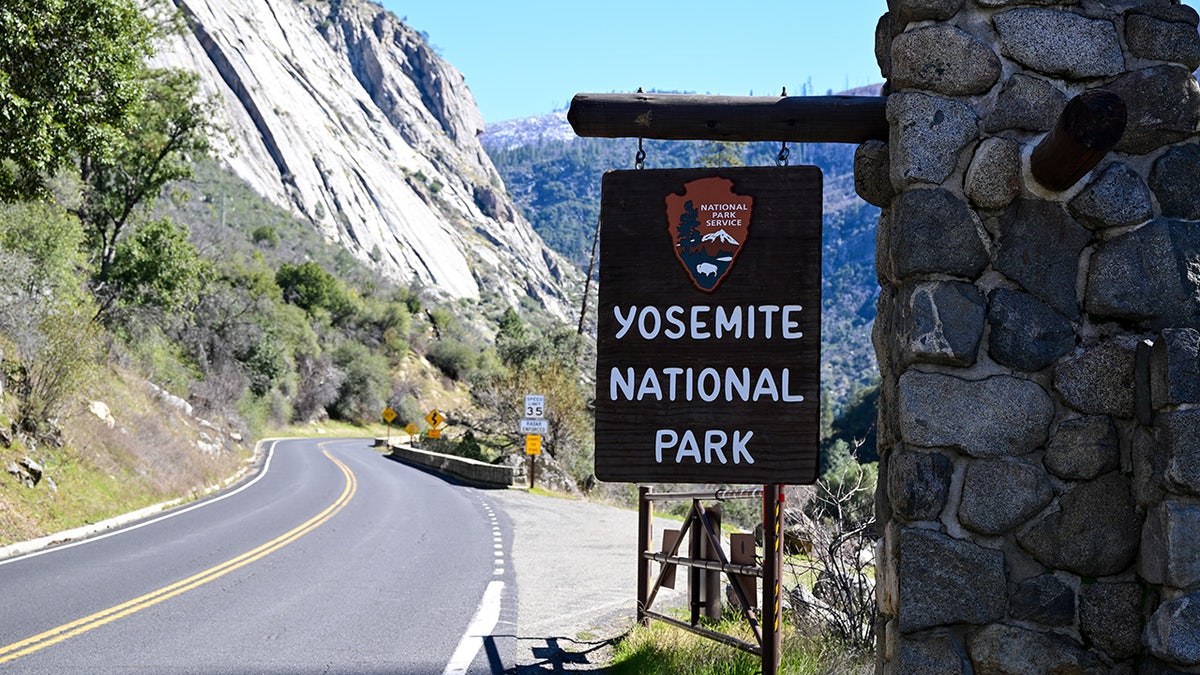 Yosemite National Park welcome sign in California