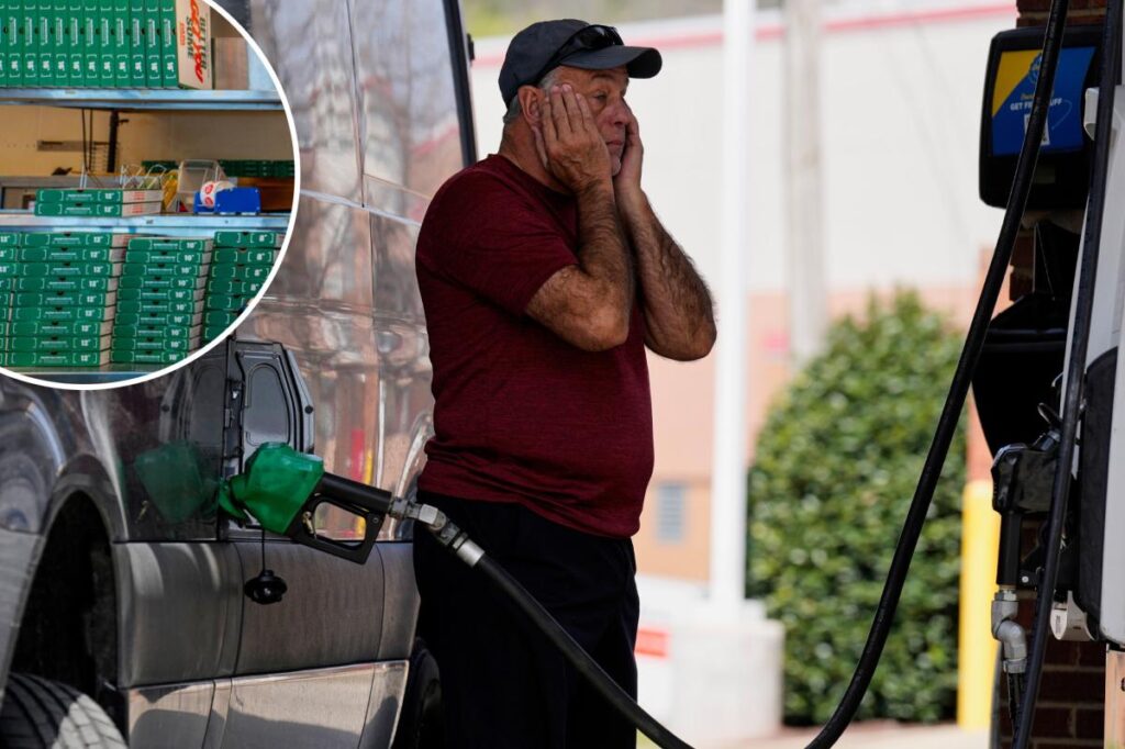 Fast-food chain offers carryout rewards discount to battle rising gas costs