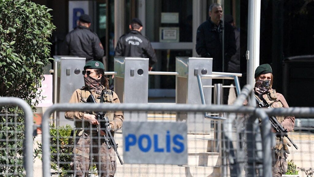 3 gunmen open fire outside Israeli consulate in Istanbul, dubbed ‘terrorists’ by Turkish official 3 gunmen open fire outside Israeli consulate in Istanbul, dubbed ‘terrorists’ by Turkish official