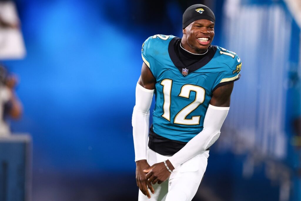 Adam Schefter Explains Jaguars’ Actual Plan for Travis Hunter in 2026
