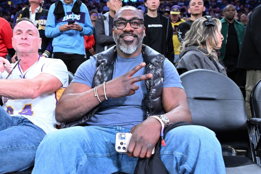 Shannon Sharpe Calls Out LeBron James’ Critics After Lakers Game 3 Win