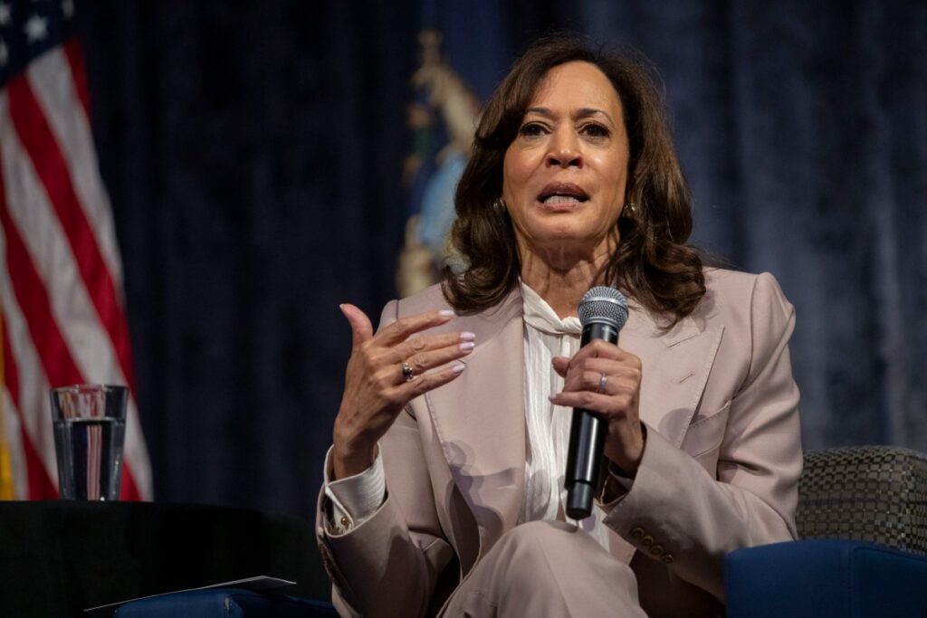 Kamala Harris Surges in New 2028 Poll