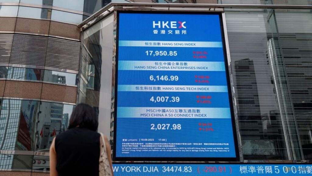 Oil jumps, stocks wobble as Mideast ceasefire hangs in the balance