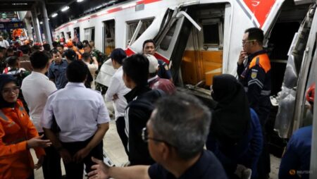 Train collision kills 14, injures dozens near Jakarta