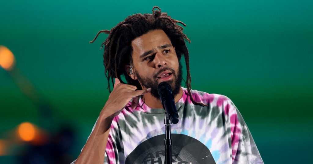 Rapper J. Cole Signs Professional Contract to Play in the Chinese Basketball Association Rapper J. Cole Signs Professional Contract to Play in the Chinese Basketball Association