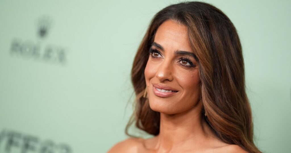 Amal Clooney Wore the Cool-Girl Jeans That Will Make Your Legs Look Long Like a Model