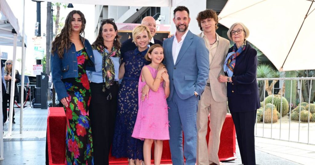 Noah Wyle Makes Rare Family Appearance With 3 Kids at Hollywood Walk of Fame Ceremony