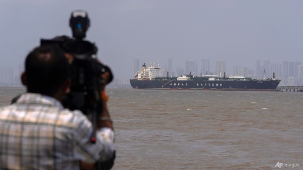 ‘No strings attached’: UAE minister calls for Strait of Hormuz to be opened unconditionally