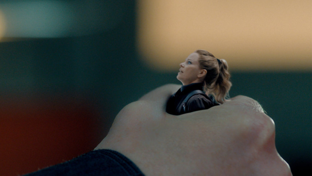 Elizabeth Banks and Matthew Macfadyen Are Shrinking the Patriarchy Elizabeth Banks and Matthew Macfadyen Are Shrinking the Patriarchy