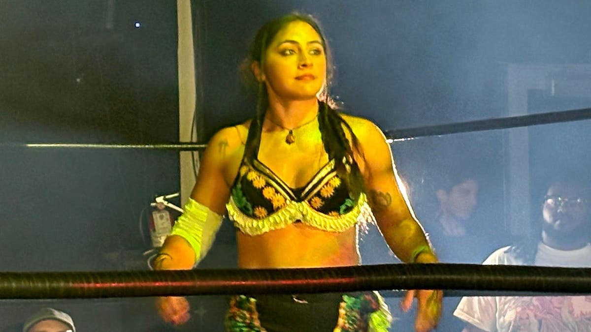 Johnnie Robbie in the ring