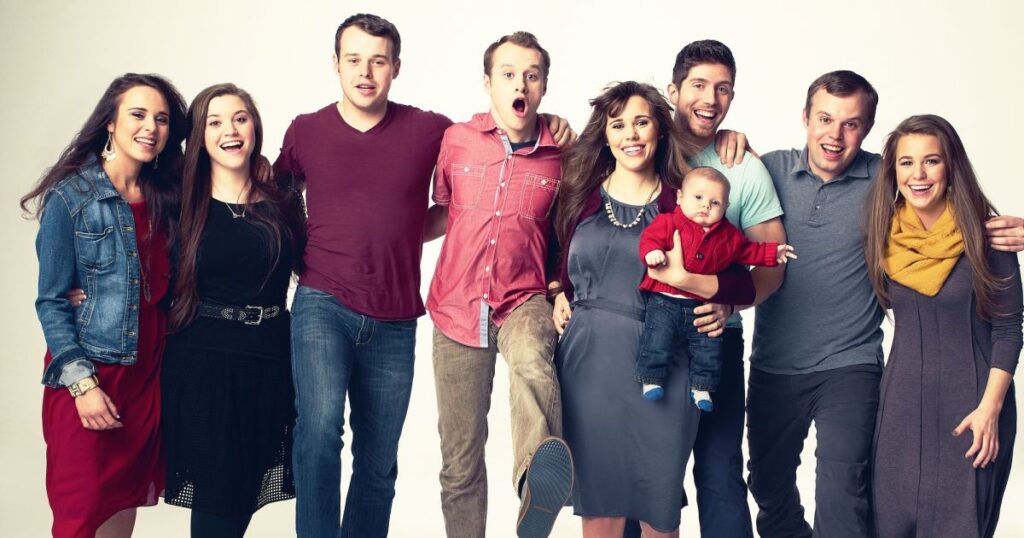Duggar Family Members React to Joseph Duggar’s Arrest: Jessa Duggar, Jana Duggar and More