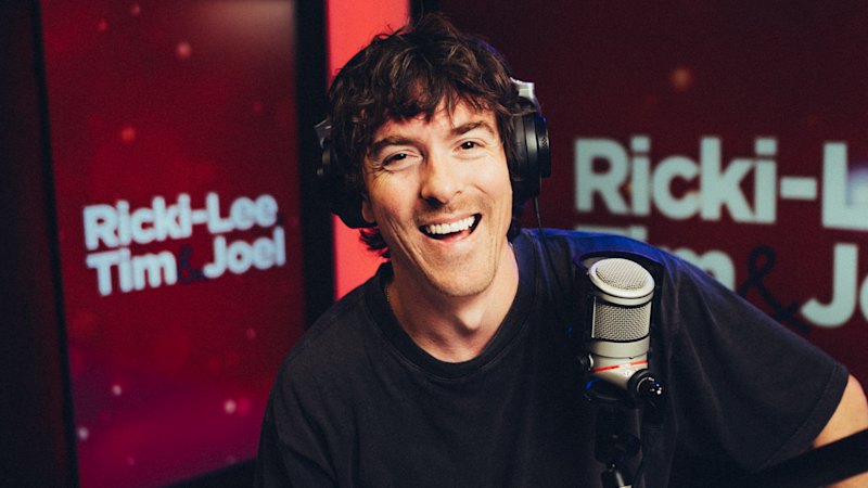 Nova broadcaster Tim Blackwell to defend domestic violence order Nova broadcaster Tim Blackwell to defend domestic violence order