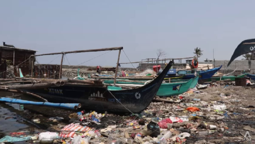 ‘We hardly make any profit’: Fuel price surge from Iran war squeezes Philippine fisherfolk