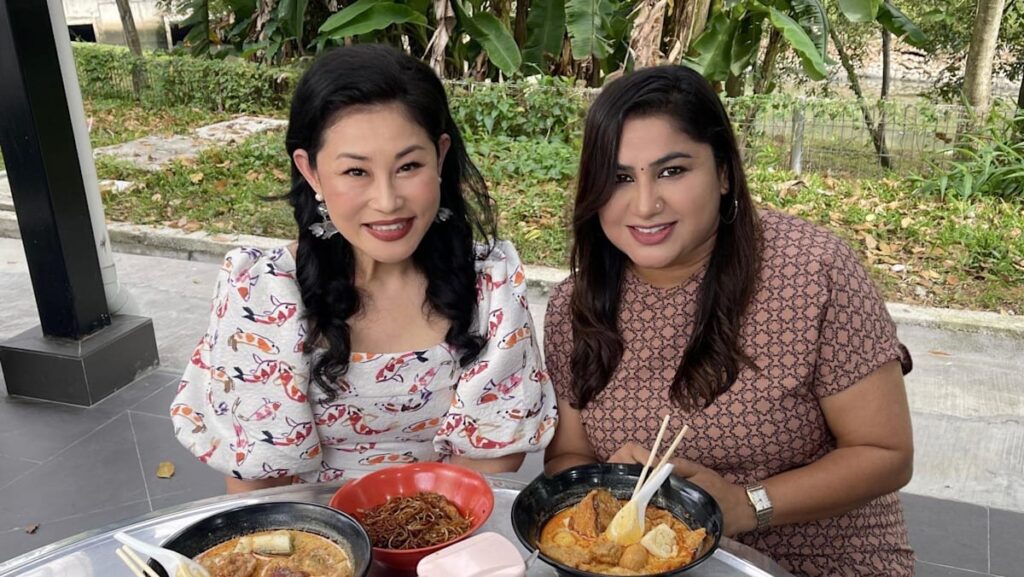 JB food guide: 50-year legacy laksa yong tau foo and addictive fried banana treats in Stulang Laut