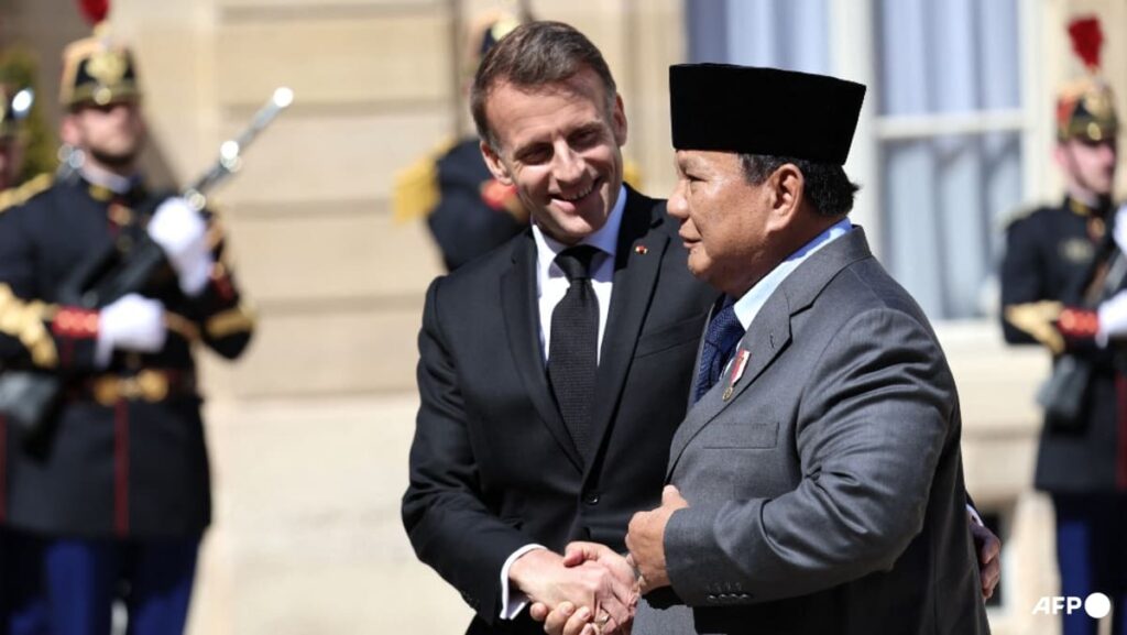 Indonesia, France agree to boost defence industry ties