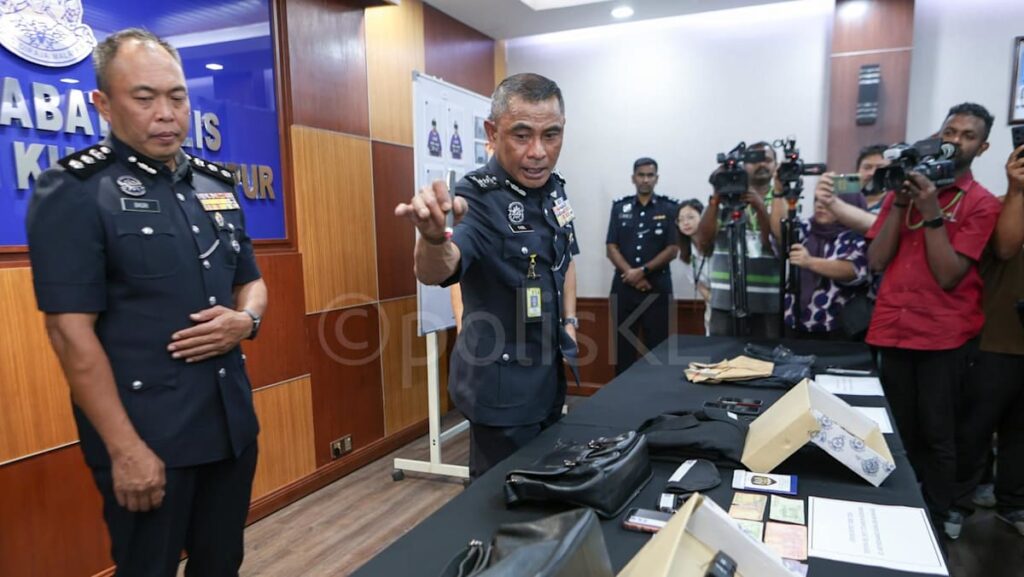 Malaysian senior cop among 6 nabbed for alleged armed robberies targeting wealthy foreigners; US.1 million stolen