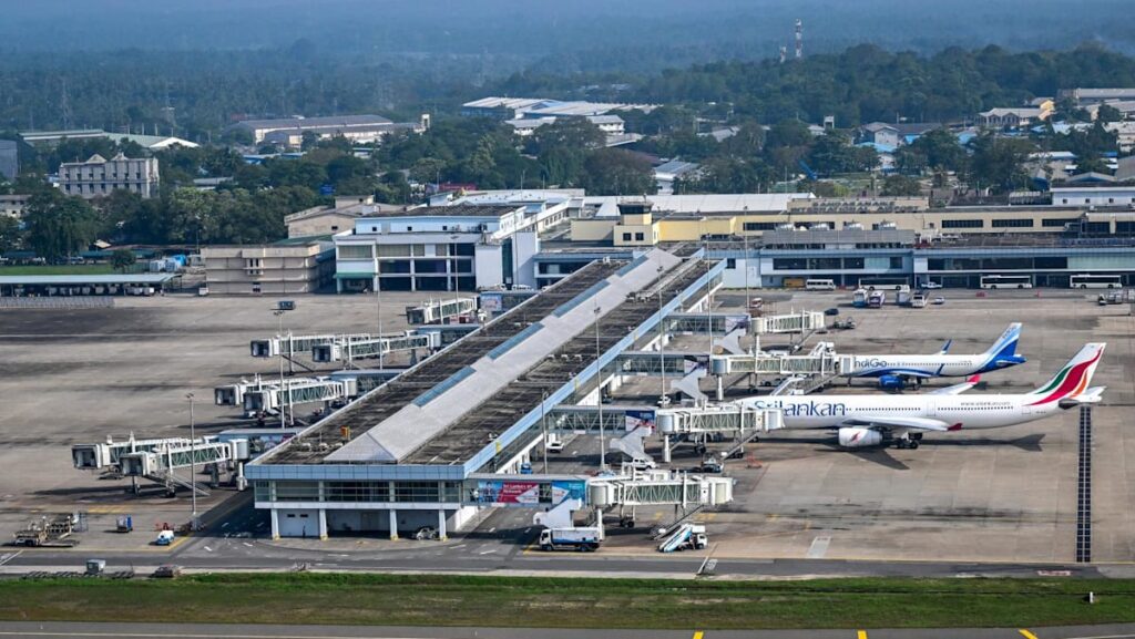 Sri Lanka arrests nine Chinese over attempt to smuggle in alleged cyberscam equipment Sri Lanka arrests nine Chinese over attempt to smuggle in alleged cyberscam equipment