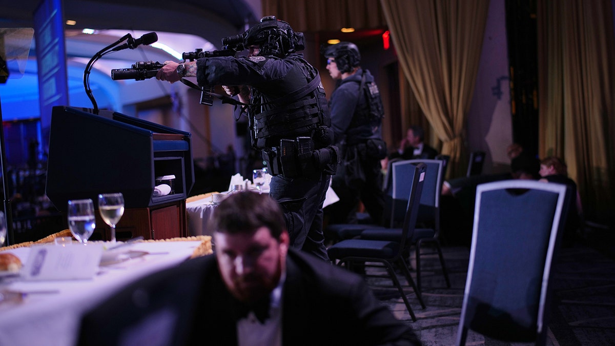 Agents standing guard outside Washington Hilton hotel