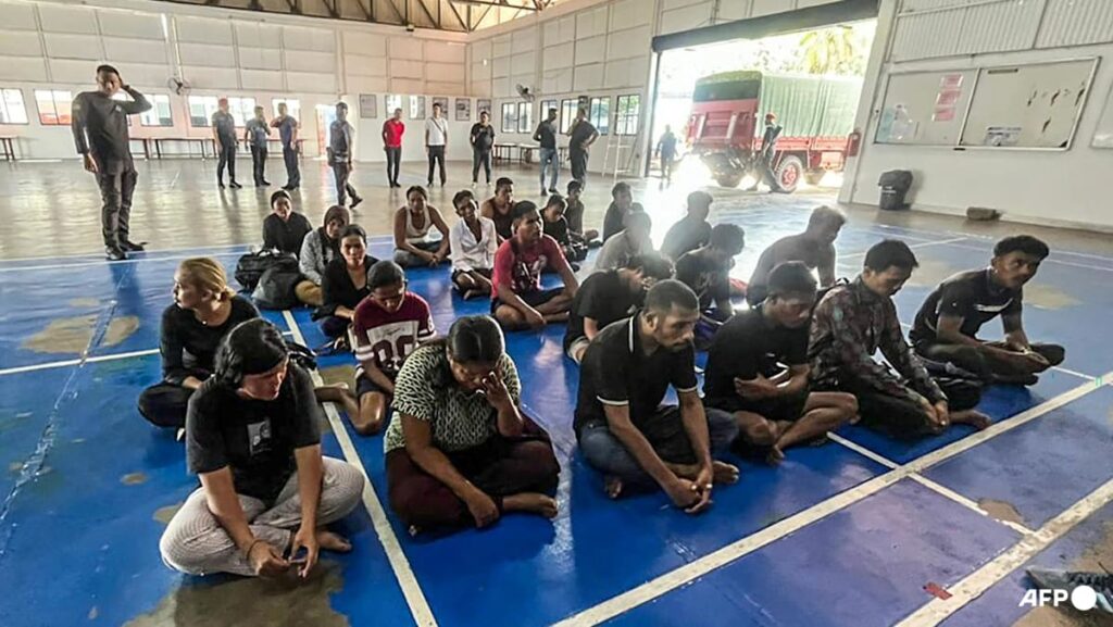 14 missing, 23 rescued after migrant boat sinks off Malaysia