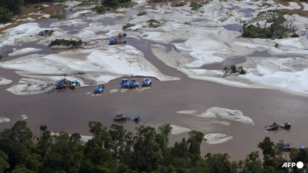 Gold mine landslide in Indonesia’s West Sumatra kills 9