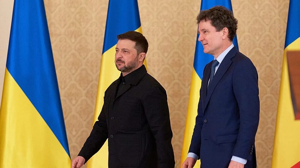 Zelenskyy vows to support Romania in ‘whatever way is necessary’ Zelenskyy vows to support Romania in ‘whatever way is necessary’