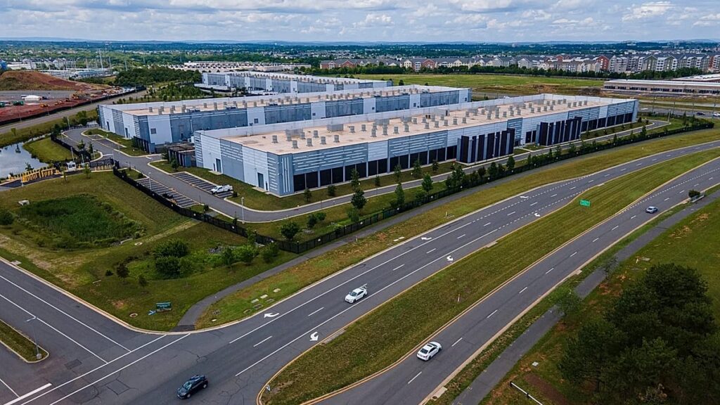 MEPs accuse EU of copy-pasting Microsoft lobbying into data centre law MEPs accuse EU of copy-pasting Microsoft lobbying into data centre law