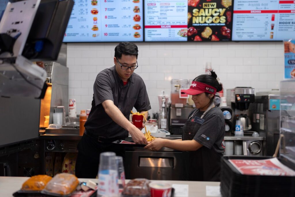 Map shows states where minimum wage would increase the most under new bill