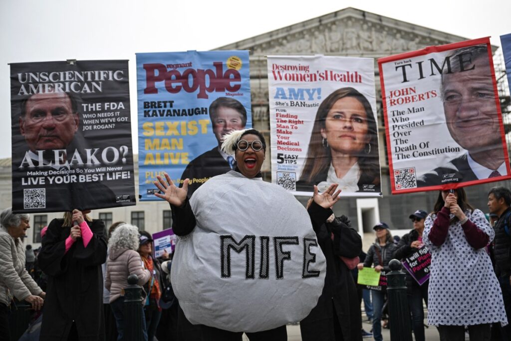 Advocates Bash ‘Junk Science’ As Appeals Court Blocks Abortion Pill by Mail