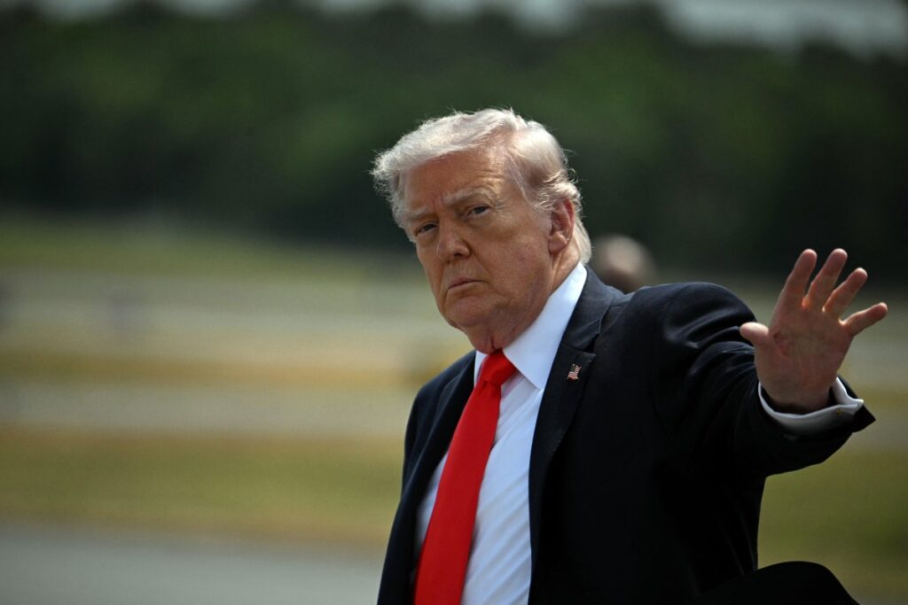 Donald Trump’s Approval Rating Plunges to Lowest Ever in Poll of Polls