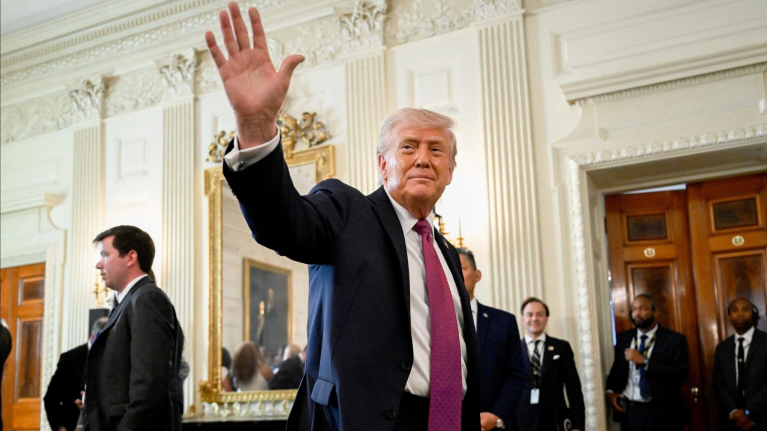 Trump warns college sports could be ‘lost forever’ as committee pushes changes, Congress urged to act Trump warns college sports could be ‘lost forever’ as committee pushes changes, Congress urged to act