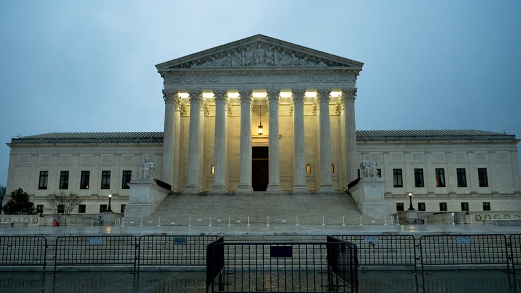 Supreme Court keeps broader access to abortion pill mifepristone in place while legal fight continues Supreme Court keeps broader access to abortion pill mifepristone in place while legal fight continues
